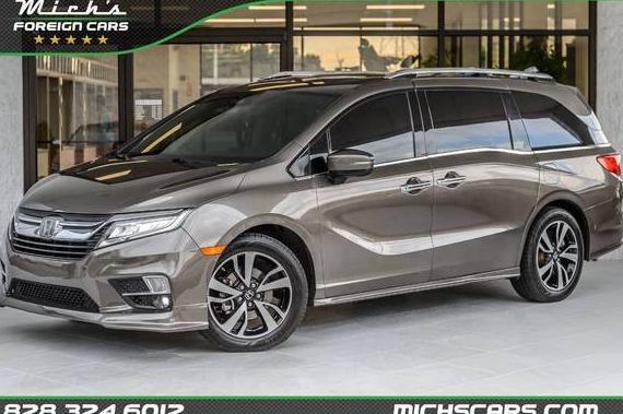 HONDA ODYSSEY 2018 5FNRL6H94JB031985 image