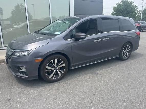 HONDA ODYSSEY 2018 5FNRL6H91JB033578 image