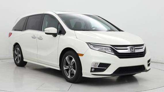 HONDA ODYSSEY 2018 5FNRL6H87JB000995 image