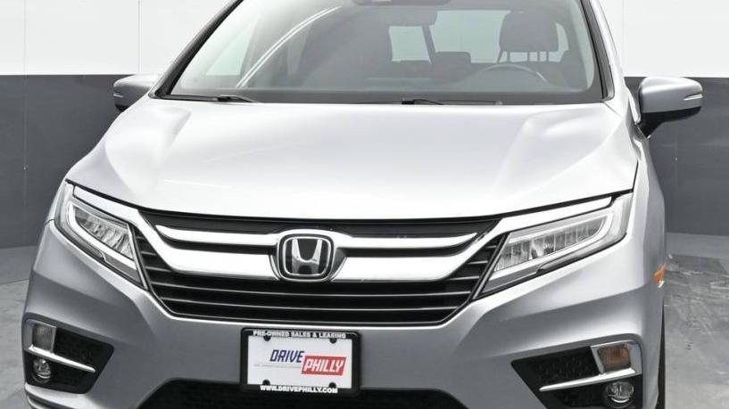 HONDA ODYSSEY 2018 5FNRL6H80JB009070 image