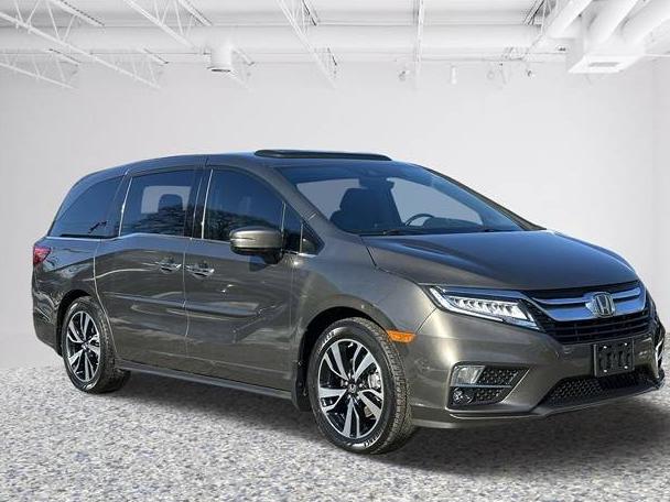 HONDA ODYSSEY 2018 5FNRL6H98JB059109 image