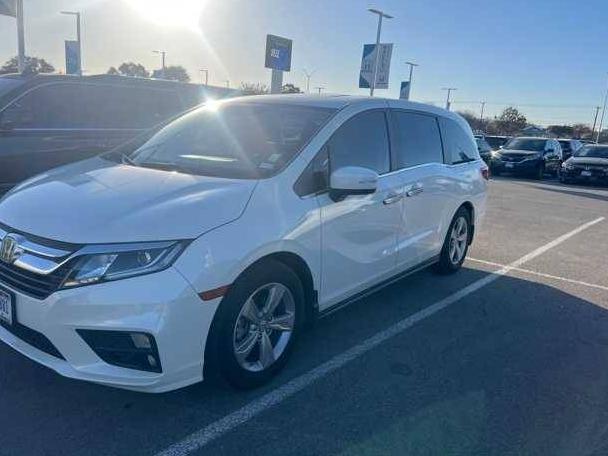 HONDA ODYSSEY 2018 5FNRL6H72JB105726 image