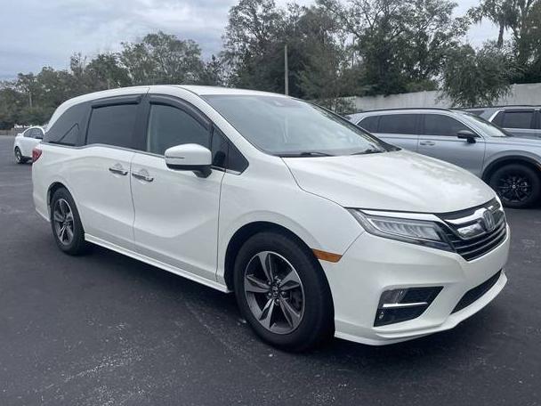 HONDA ODYSSEY 2018 5FNRL6H85JB028116 image