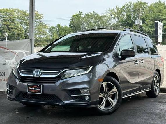 HONDA ODYSSEY 2018 5FNRL6H89JB012307 image
