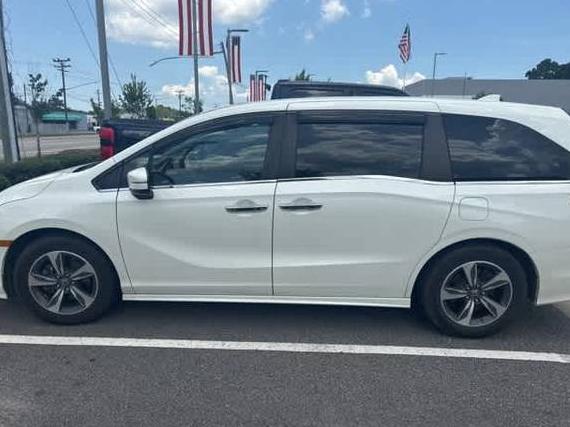 HONDA ODYSSEY 2018 5FNRL6H84JB015468 image