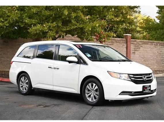 HONDA ODYSSEY 2017 5FNRL5H68HB020630 image
