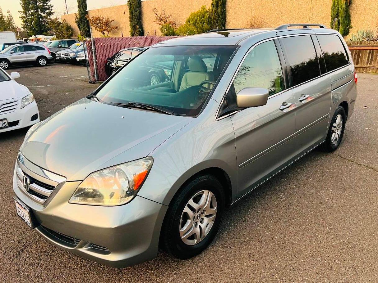 HONDA ODYSSEY 2005 5FNRL38775B089835 image