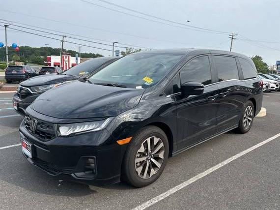 HONDA ODYSSEY 2025 5FNRL6H67SB001919 image