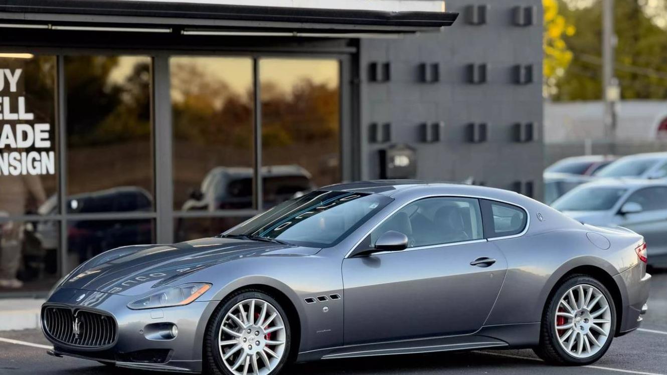 MASERATI GRANTURISMO 2011 ZAM45KLA5B0056064 image