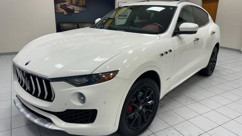 MASERATI LEVANTE 2018 ZN661XUL0JX291515 image