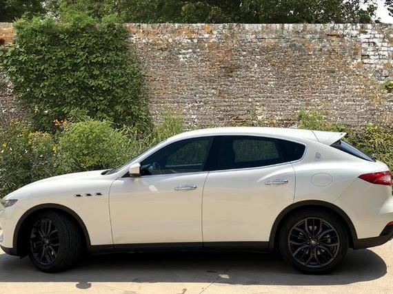 MASERATI LEVANTE 2018 ZN661XUA3JX291460 image MASERATI LEVANTE 2018 ZN661XUA3JX291460 image