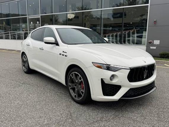 MASERATI LEVANTE 2022 ZN661YUM9NX384540 image