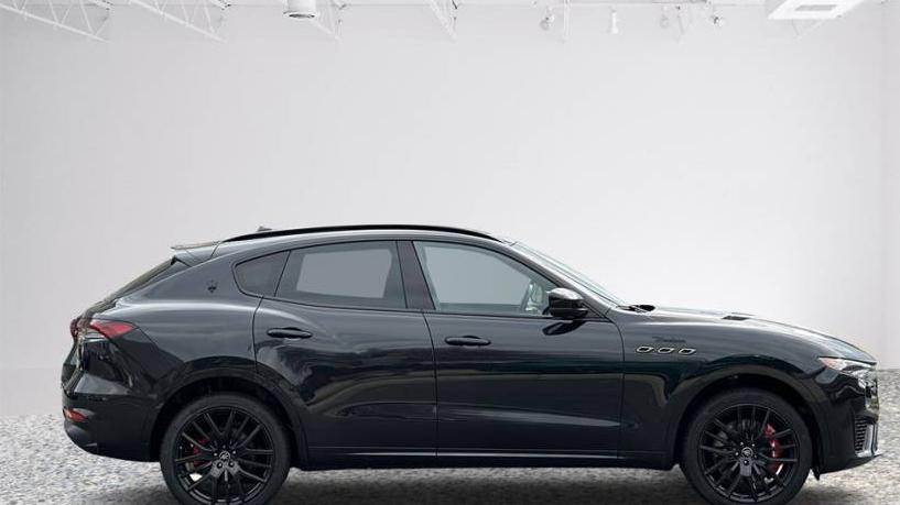 MASERATI LEVANTE 2022 ZN661YUM1NX384533 image