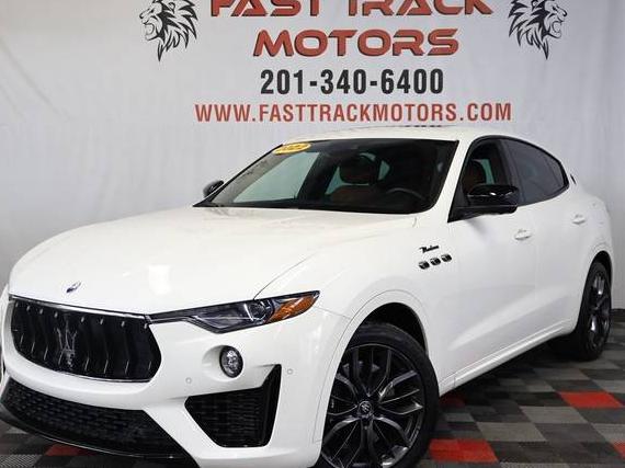 MASERATI LEVANTE 2022 ZN661YUM8NX395514 image