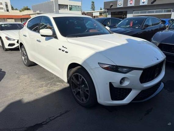 MASERATI LEVANTE 2022 ZN661YUM4NX389273 image