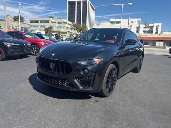 MASERATI LEVANTE 2022 ZN661XUAXNX402351 image MASERATI LEVANTE 2022 ZN661XUAXNX402351 image