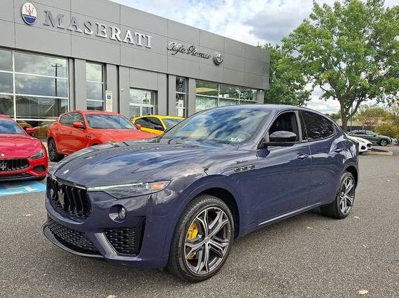 MASERATI LEVANTE 2022 ZN661YUM2NX388848 image MASERATI LEVANTE 2022 ZN661YUM2NX388848 image