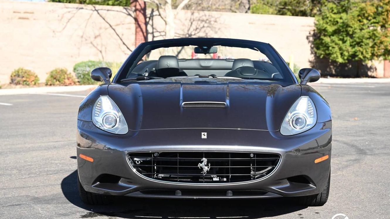 FERRARI CALIFORNIA 2011 ZFF65LHA3B0178242 image