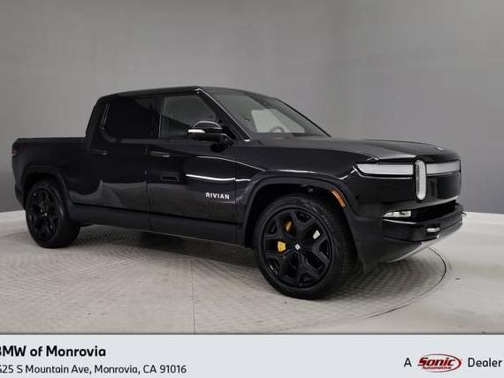 RIVIAN R1T 2023 7FCTGAAAXPN023346 image