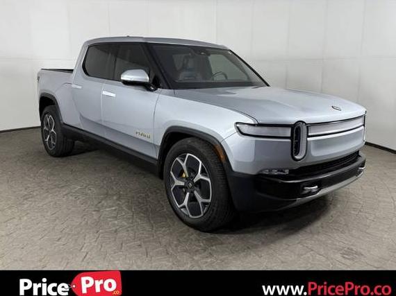 RIVIAN R1T 2023 7FCTGAAA6PN000310 image