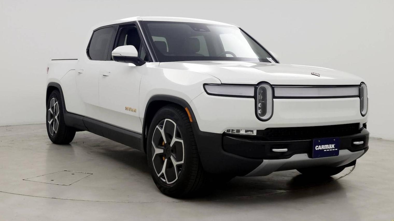 RIVIAN R1T 2022 7FCTGAAA5NN015359 image