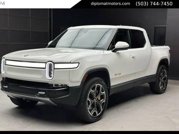 RIVIAN R1T 2022 7FCTGAAA4NN008368 image