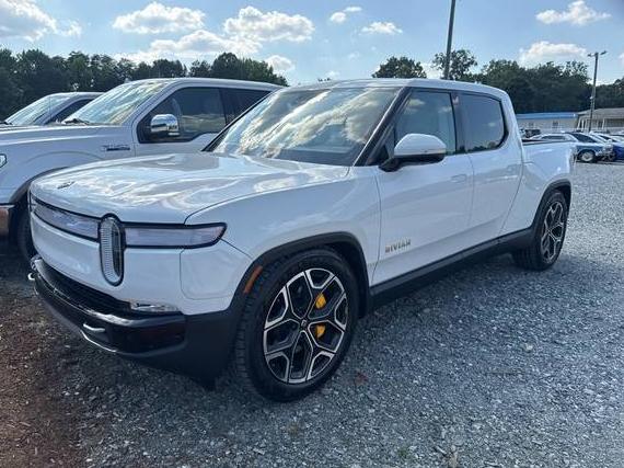 RIVIAN R1T 2022 7FCTGAAA2NN011317 image