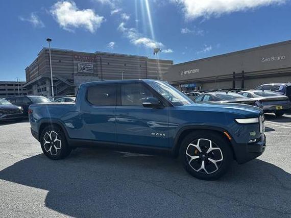 RIVIAN R1T 2022 7FCTGAAA5NN005799 image RIVIAN R1T 2022 7FCTGAAA5NN005799 image