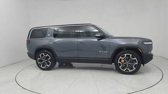 RIVIAN R1S 2023 7PDSGABA5PN025983 image