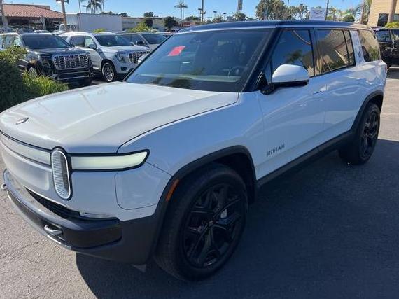 RIVIAN R1S 2023 7PDSGBBA4PN025043 image