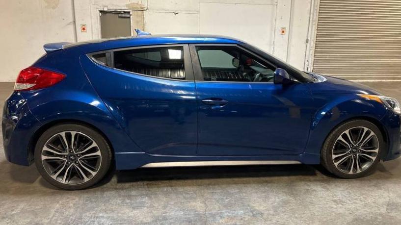 HYUNDAI VELOSTER 2016 KMHTC6AEXGU256369 image