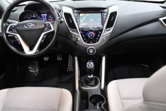 HYUNDAI VELOSTER 2013 KMHTC6AD5DU105409 image