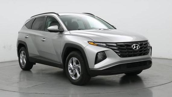 HYUNDAI TUCSON 2023 5NMJBCAE5PH261175 image