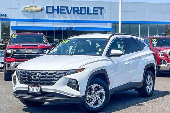 HYUNDAI TUCSON 2023 5NMJBCAE6PH263811 image