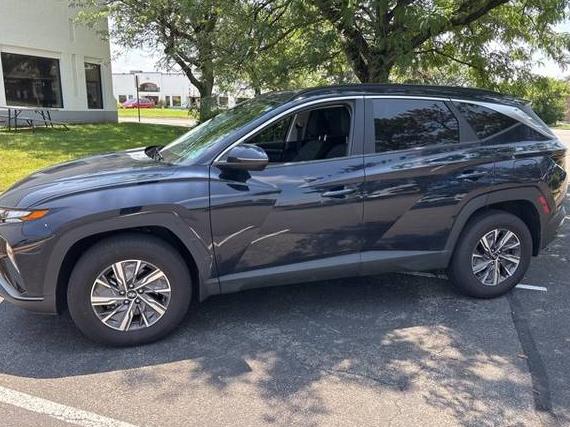 HYUNDAI TUCSON 2023 KM8JBCA1XPU091235 image