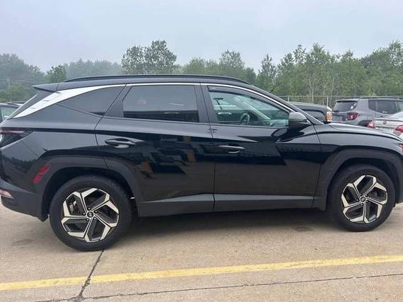 HYUNDAI TUCSON 2023 5NMJFCAE1PH165807 image