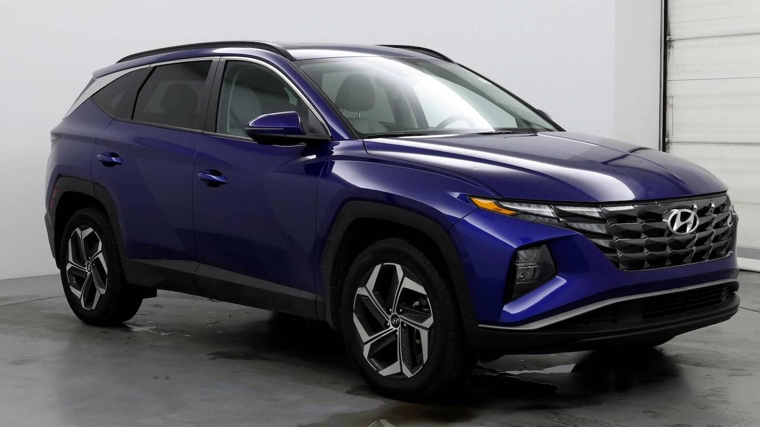 HYUNDAI TUCSON 2023 5NMJFCAE3PH204073 image