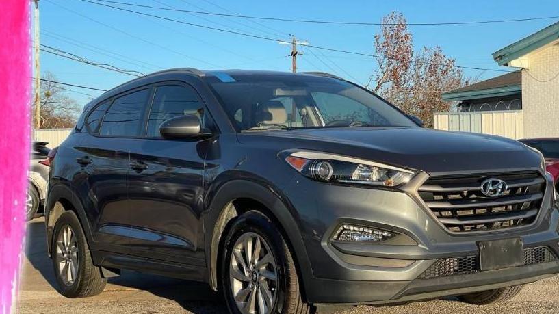 HYUNDAI TUCSON 2016 KM8J33A41GU110021 image