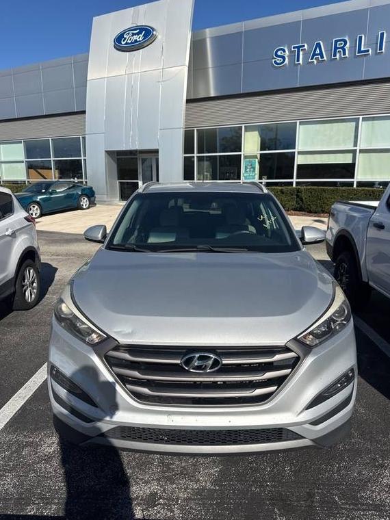 HYUNDAI TUCSON 2016 KM8J3CA27GU226824 image HYUNDAI TUCSON 2016 KM8J3CA27GU226824 image