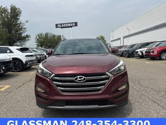 HYUNDAI TUCSON 2016 KM8J33A2XGU200735 image HYUNDAI TUCSON 2016 KM8J33A2XGU200735 image