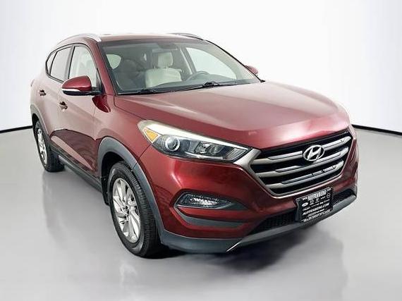HYUNDAI TUCSON 2016 KM8J33A21GU075429 image