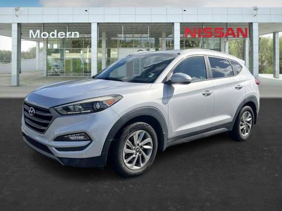HYUNDAI TUCSON 2016 KM8J33A20GU217415 image