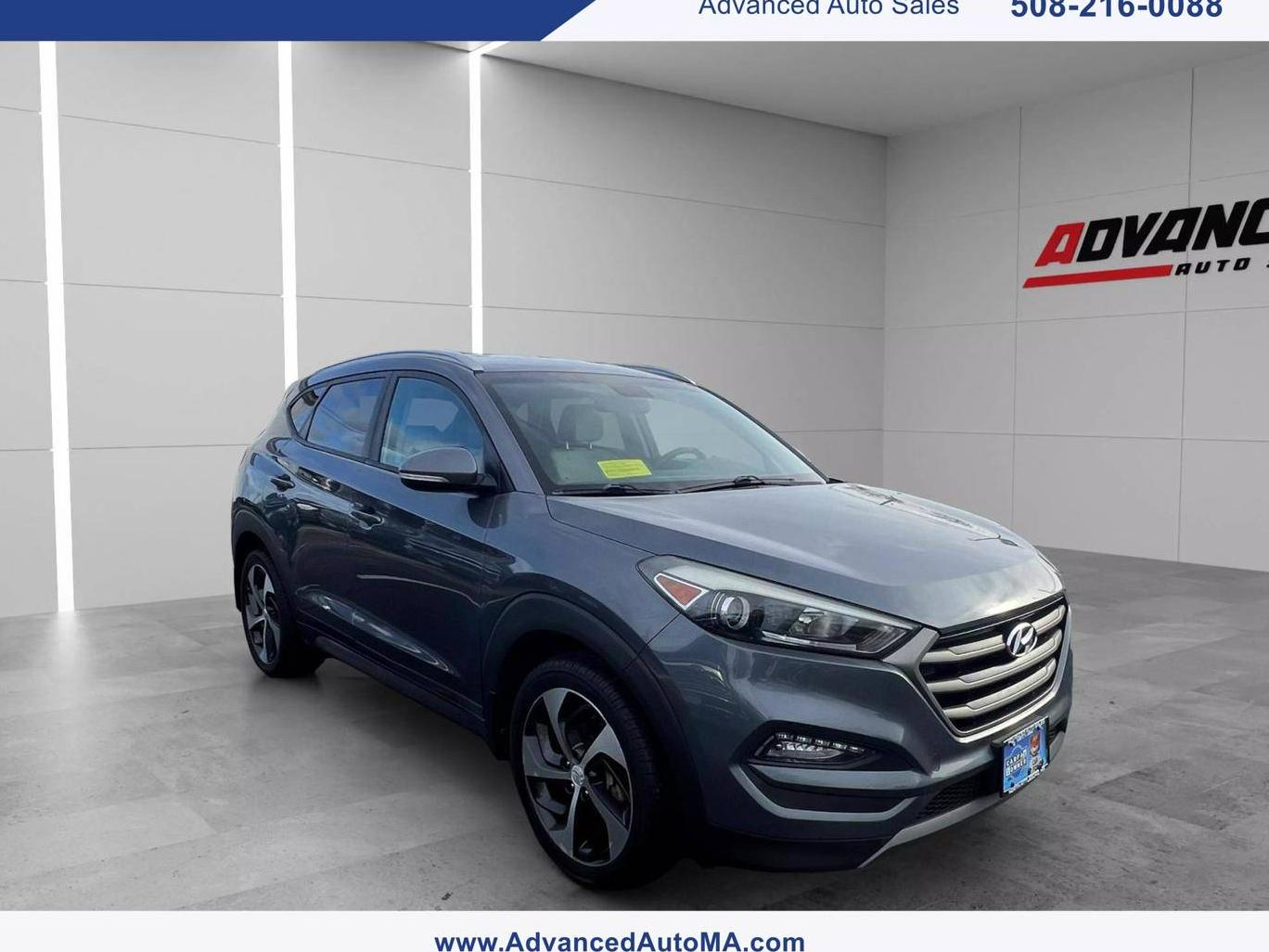 HYUNDAI TUCSON 2016 KM8J3CA21GU209405 image