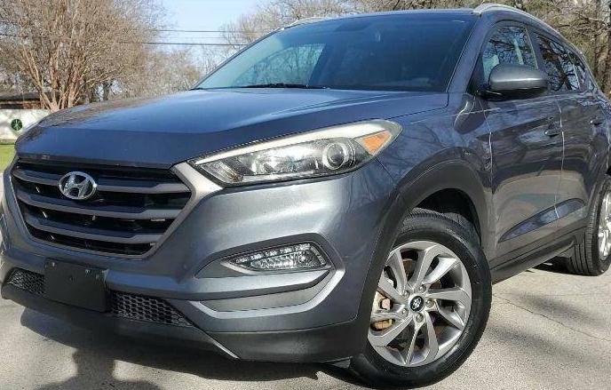 HYUNDAI TUCSON 2016 KM8J33A42GU144291 image