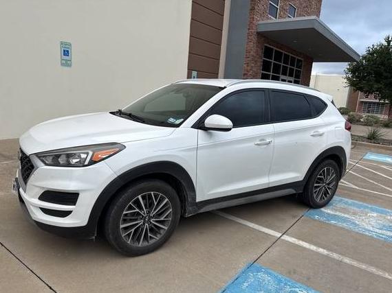HYUNDAI TUCSON 2019 KM8J33AL8KU877638 image