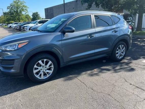 HYUNDAI TUCSON 2019 KM8J3CA41KU946212 image