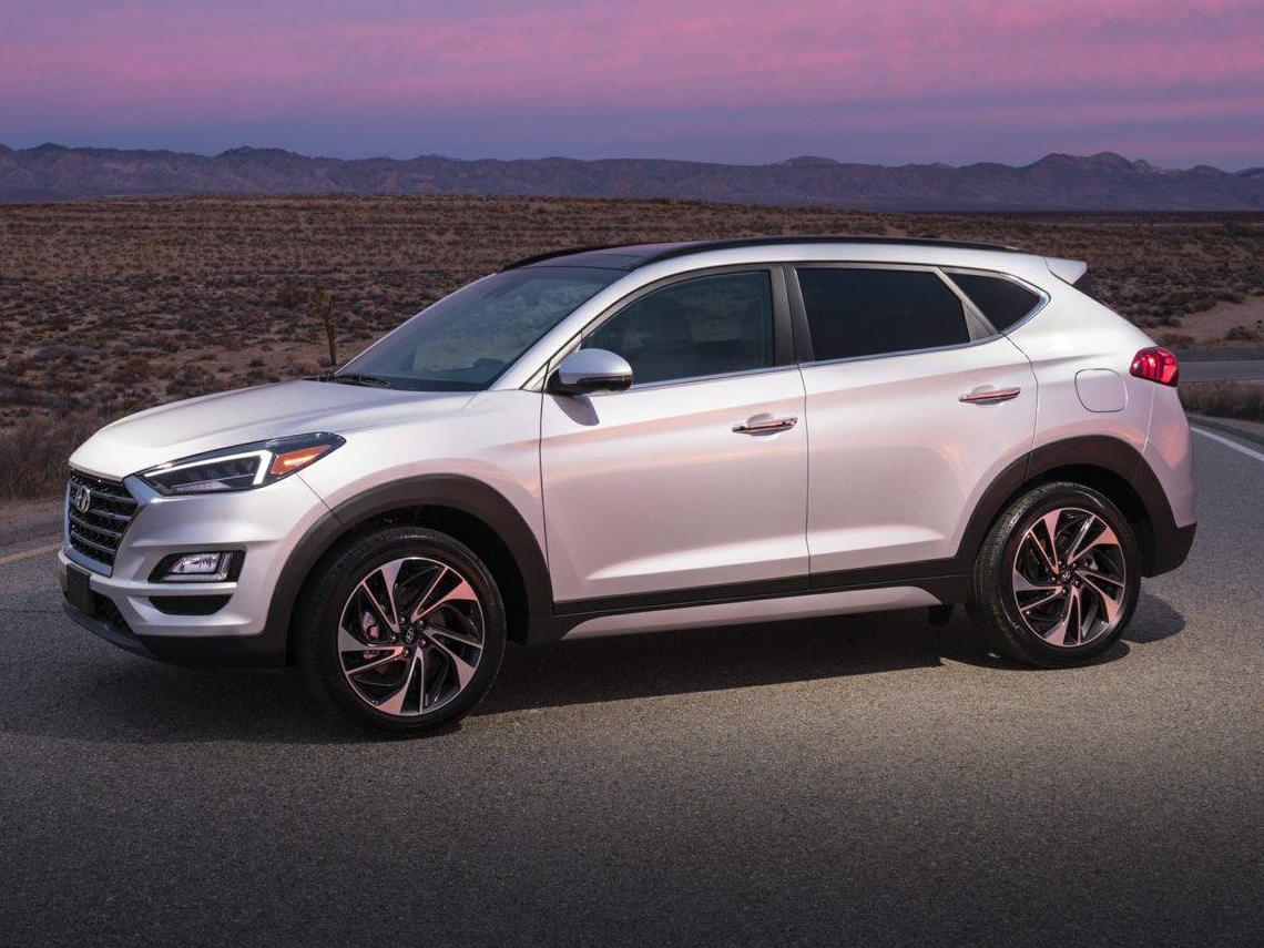 HYUNDAI TUCSON 2019 KM8J33AL5KU888466 image