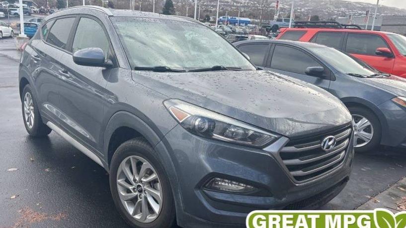 HYUNDAI TUCSON 2018 KM8J33A48JU624858 image