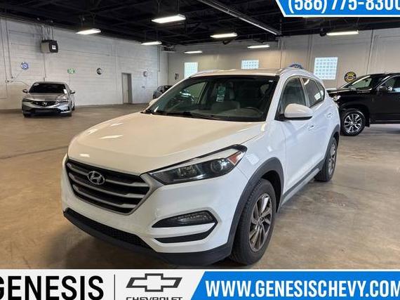 HYUNDAI TUCSON 2018 KM8J33A47JU669516 image