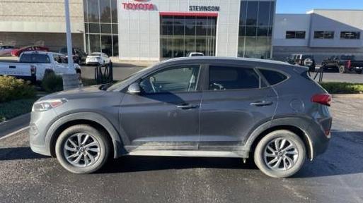 HYUNDAI TUCSON 2018 KM8J33A42JU694078 image